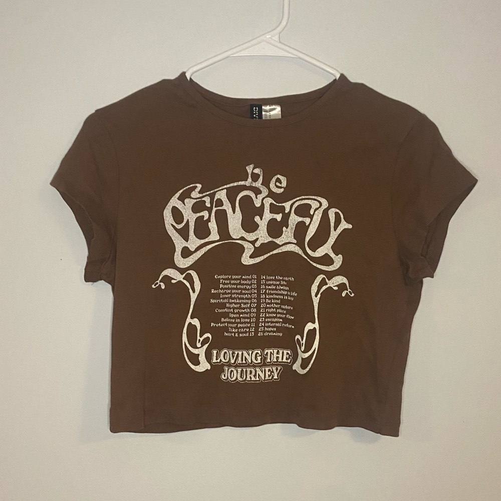 Medium cropped graphic t-shirt